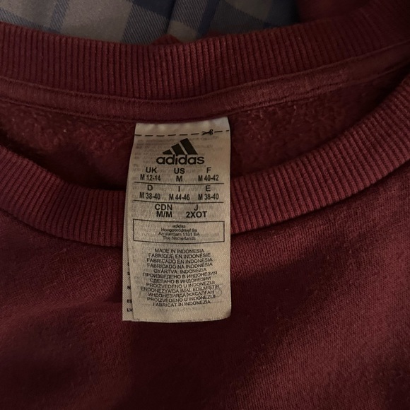 Adidas Crewneck - Picture 2 of 2